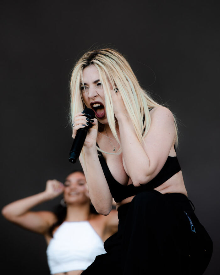 ava max lollapalooza berlin festival adina scharfenberg 3